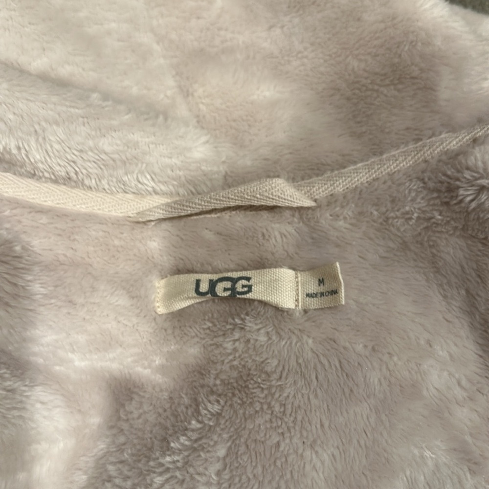 UGG medium house coat robe - Picture 4 of 5